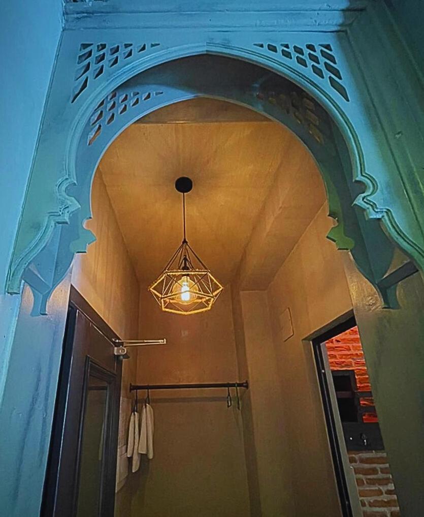 Meri Boutique Hotel Korce Ngoại thất bức ảnh
