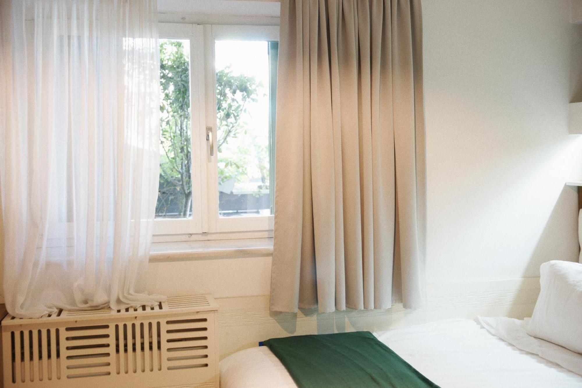 Meri Boutique Hotel Korce Phòng bức ảnh