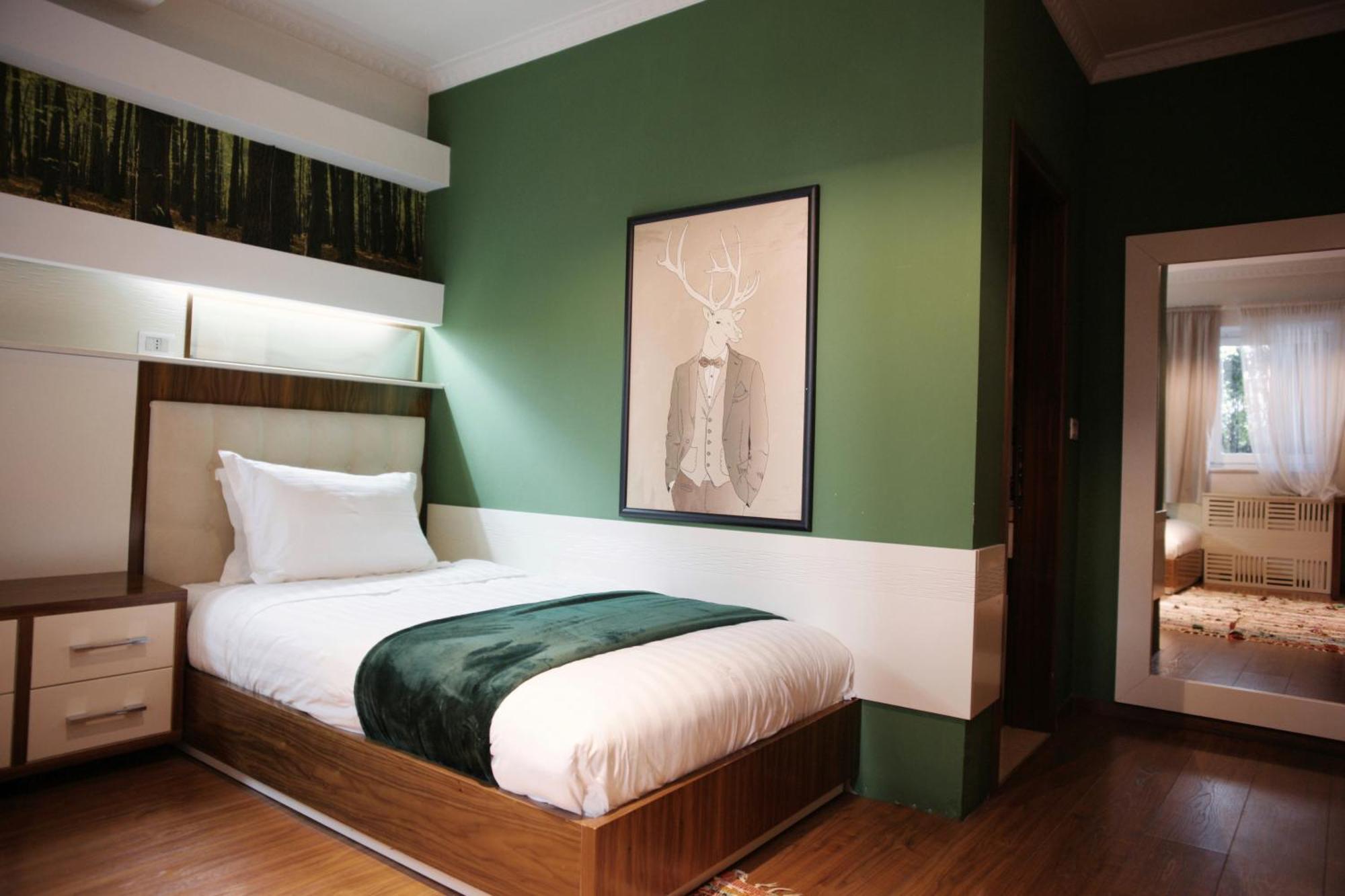 Meri Boutique Hotel Korce Phòng bức ảnh