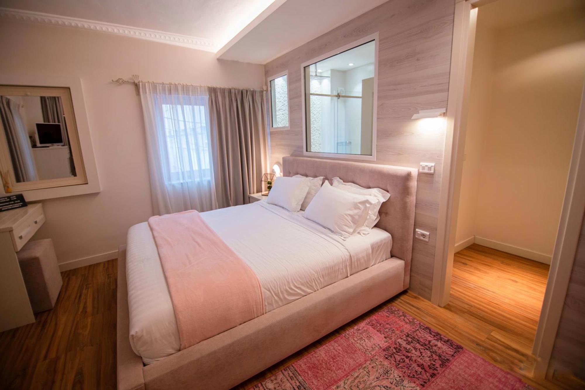Meri Boutique Hotel Korce Phòng bức ảnh